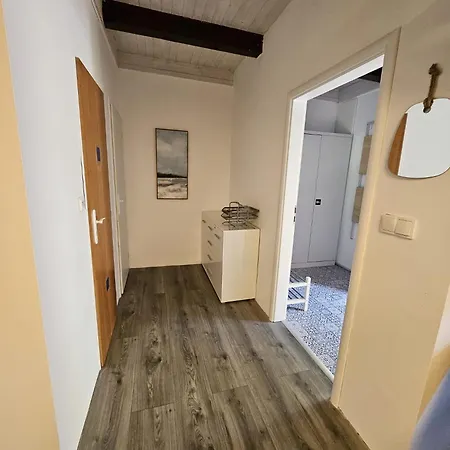 公寓 Yasne 俄斯特拉发